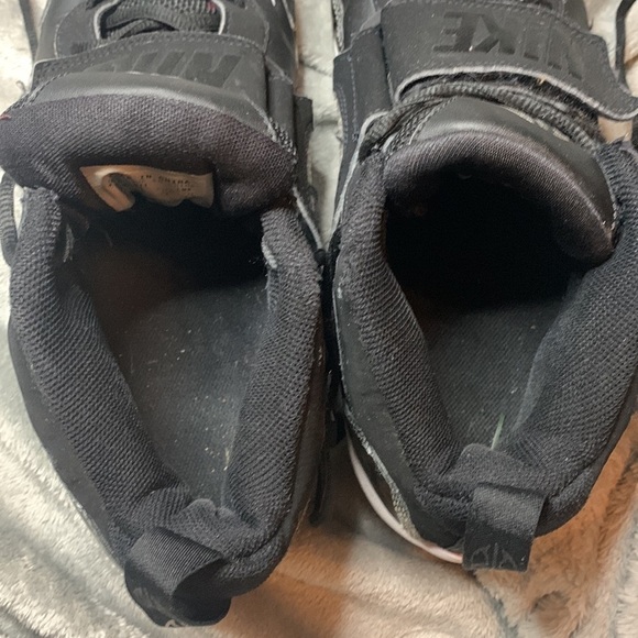 Nike Team Code D Shoes main image 7